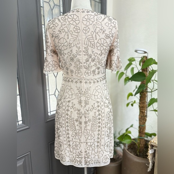 NWT Needle & Thread Linear Motif Georgette Sheath Dress | Size 6 - Picture 6 of 15